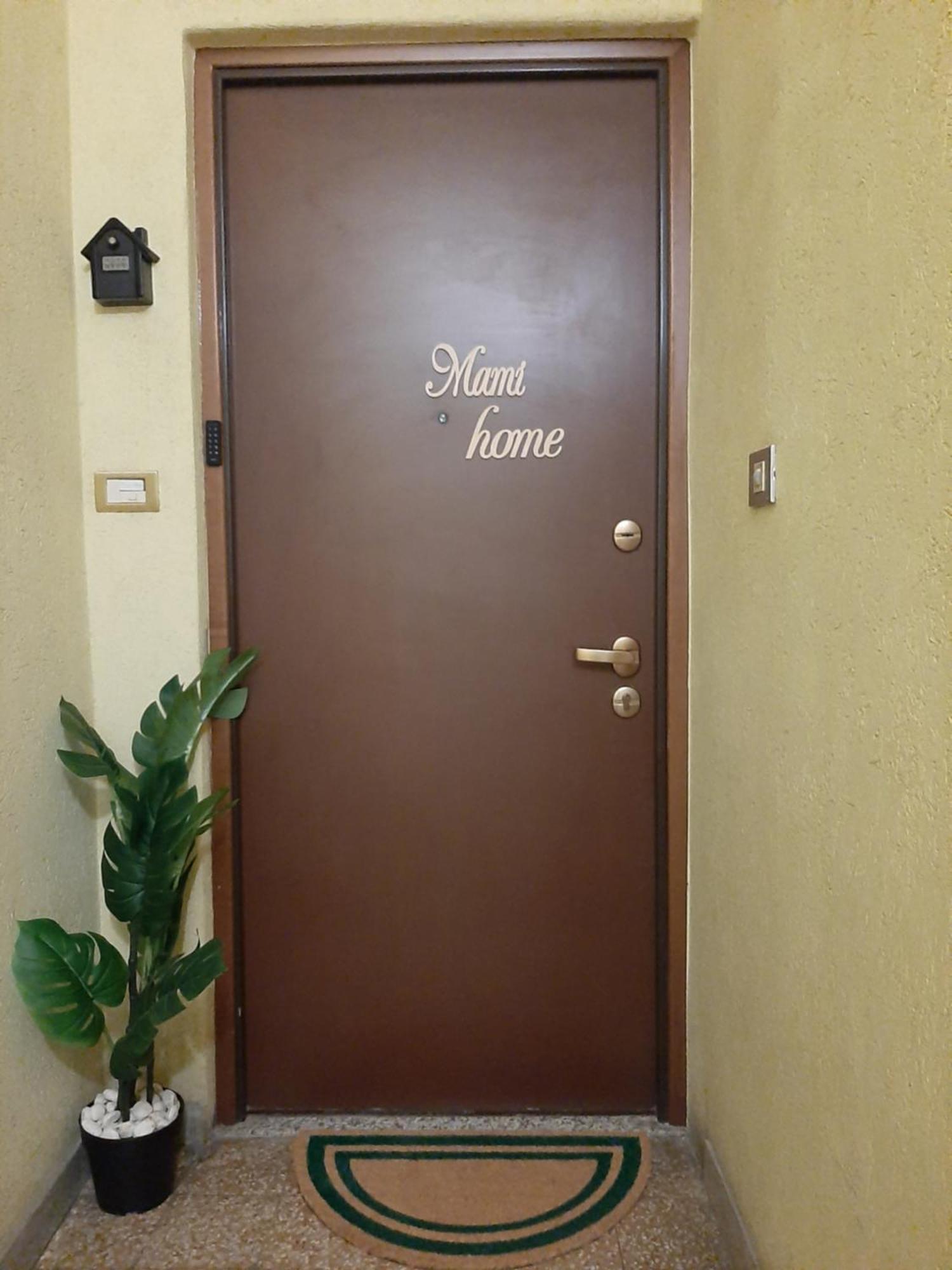 Mami Home Cormano Bagian luar foto